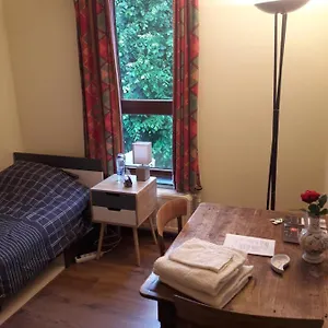 Habitación en casa particular Chez Mimi - Vue Parc, Bruselas