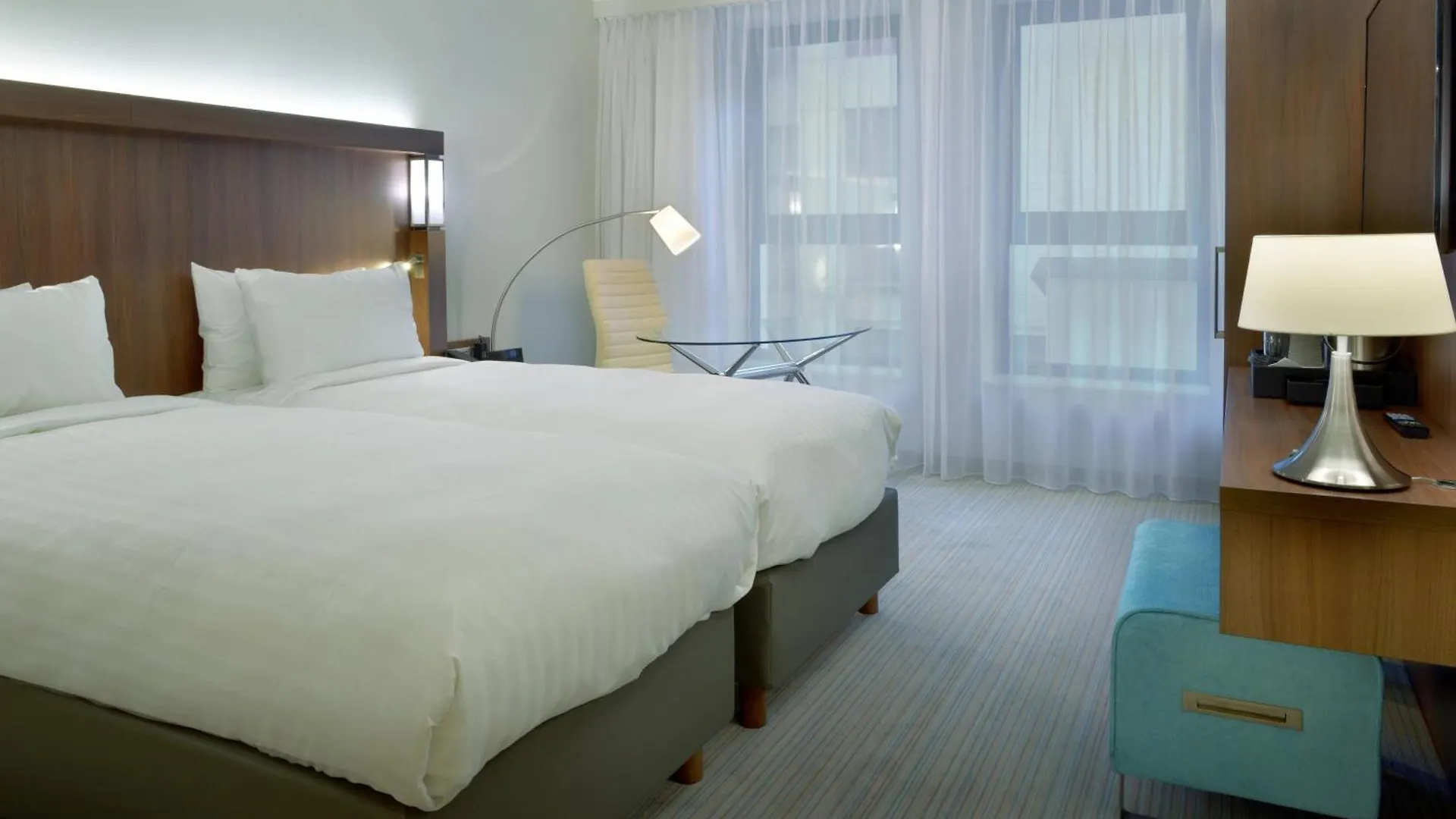 Courtyard By Marriott Brussels Eu Hotel