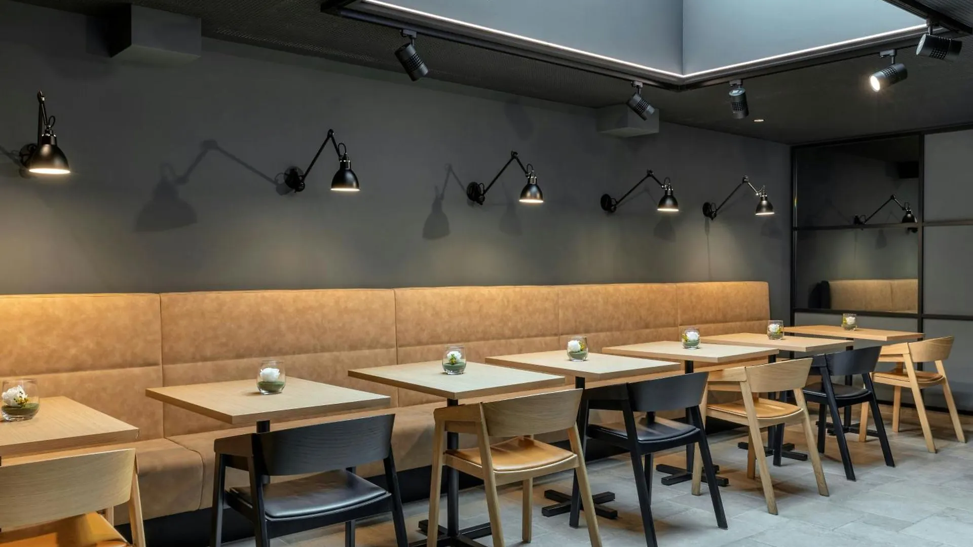 Courtyard By Marriott Brussels Eu Hotel Belgium