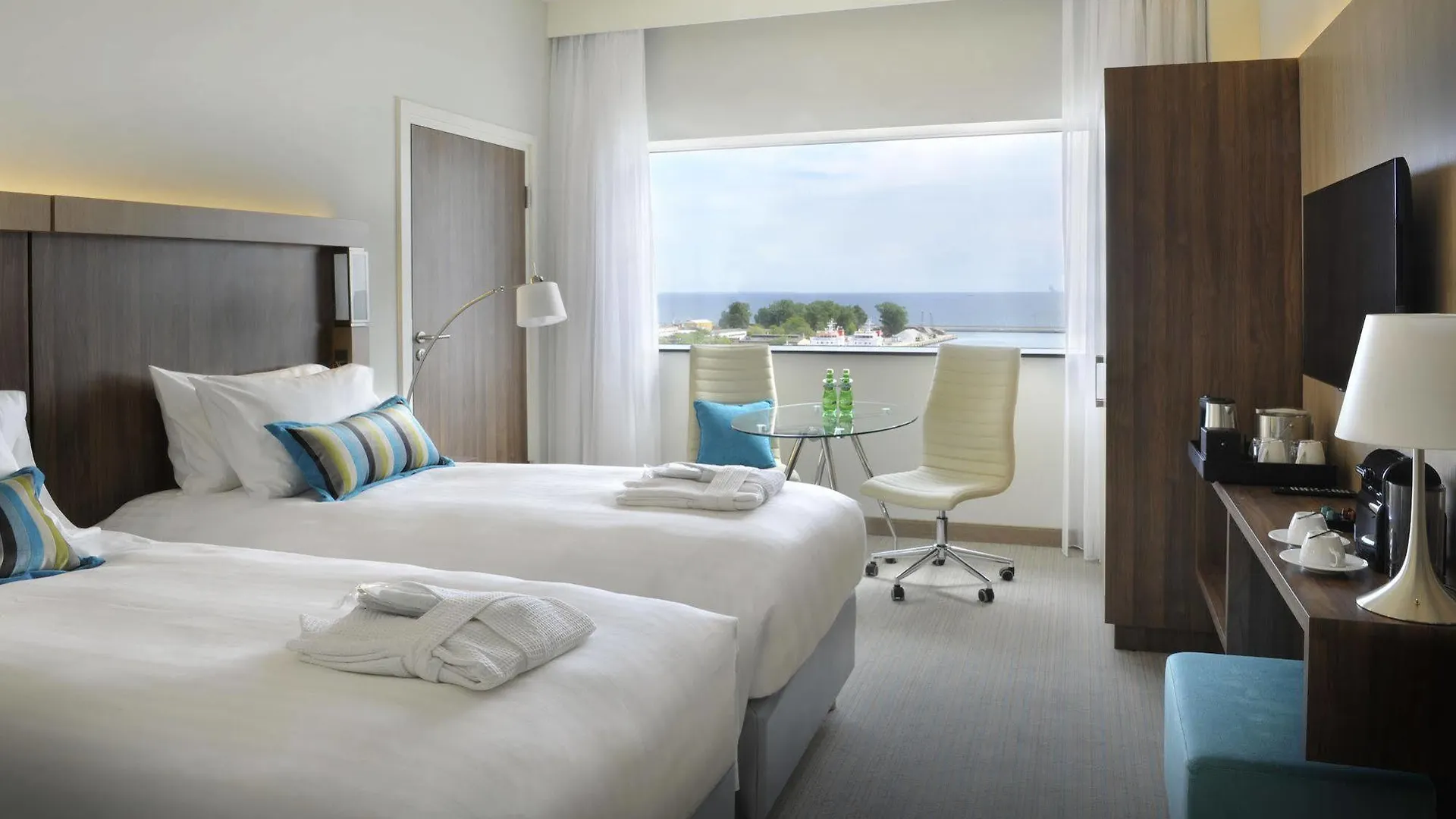 Courtyard By Marriott Brussels Eu Hotel